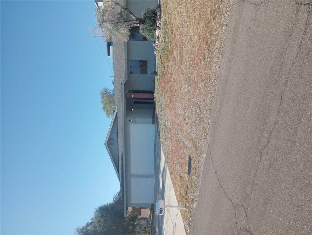 1811 Escalera Circle - Photo 1