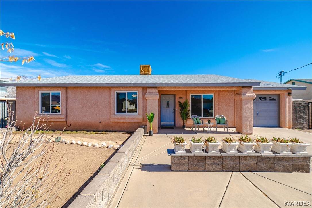 3256 Clark Street - Photo 1