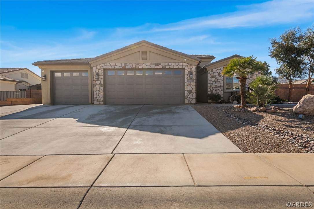 5373 Canyon Trails Drive - Photo 1