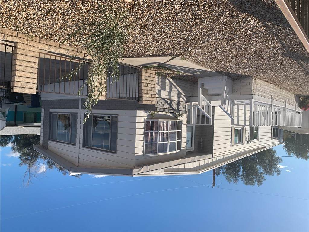 1933 Robson Circle - Photo 1