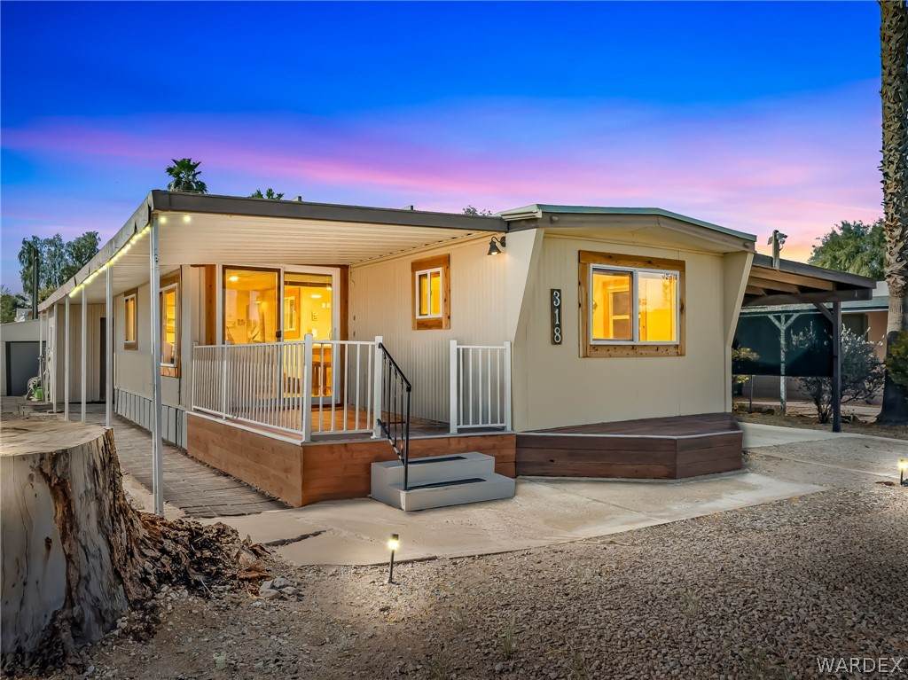 318 Riverwood Lane - Photo 1