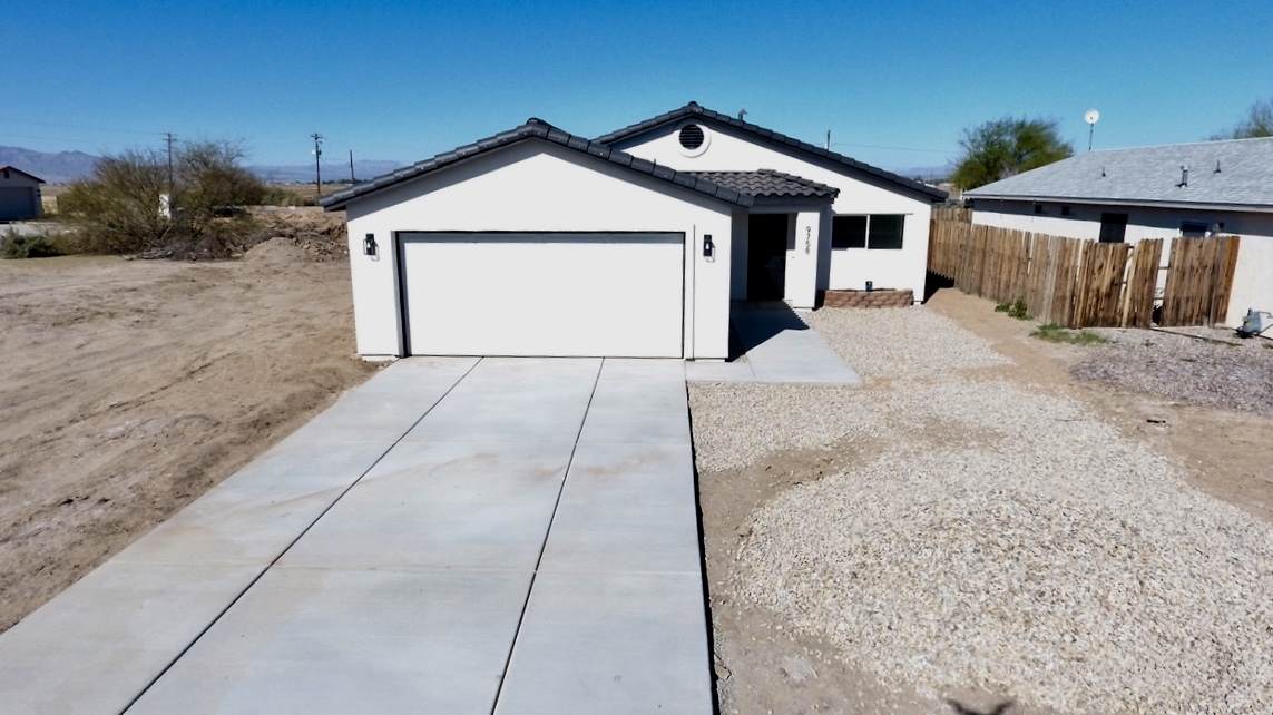 9758 Kingman Drive - Photo 1