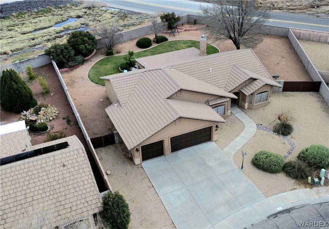 2092 Roy Rogers Way - Photo 1