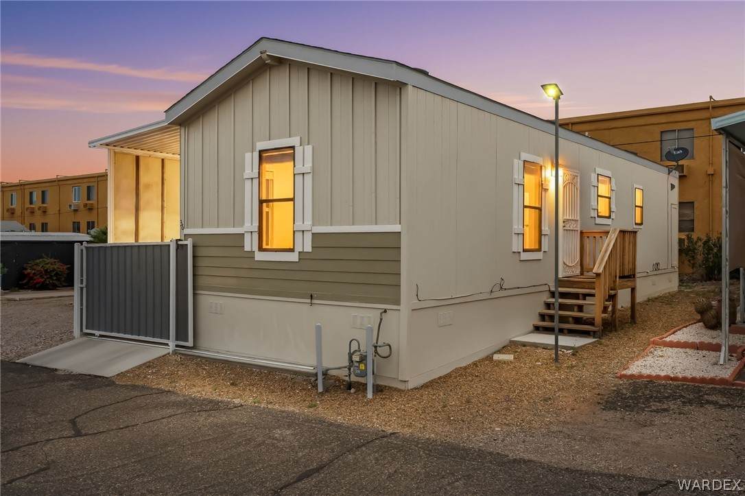 350 Lee Avenue - Photo 1