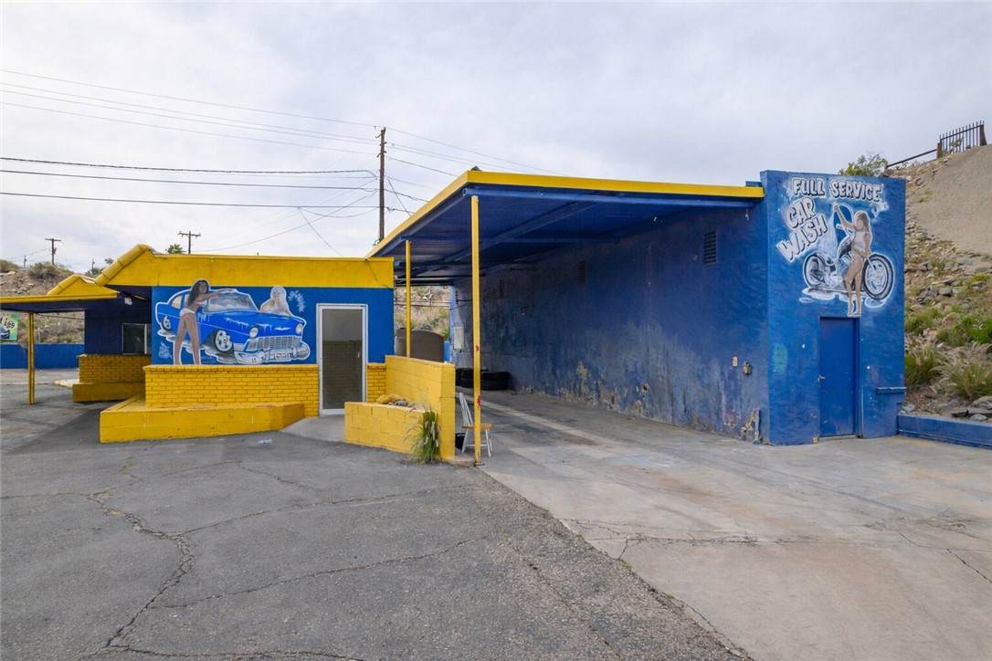 1770 Highway 95 - Photo 1