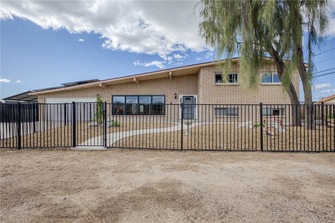 1745 Alta Vista Road - Photo 1