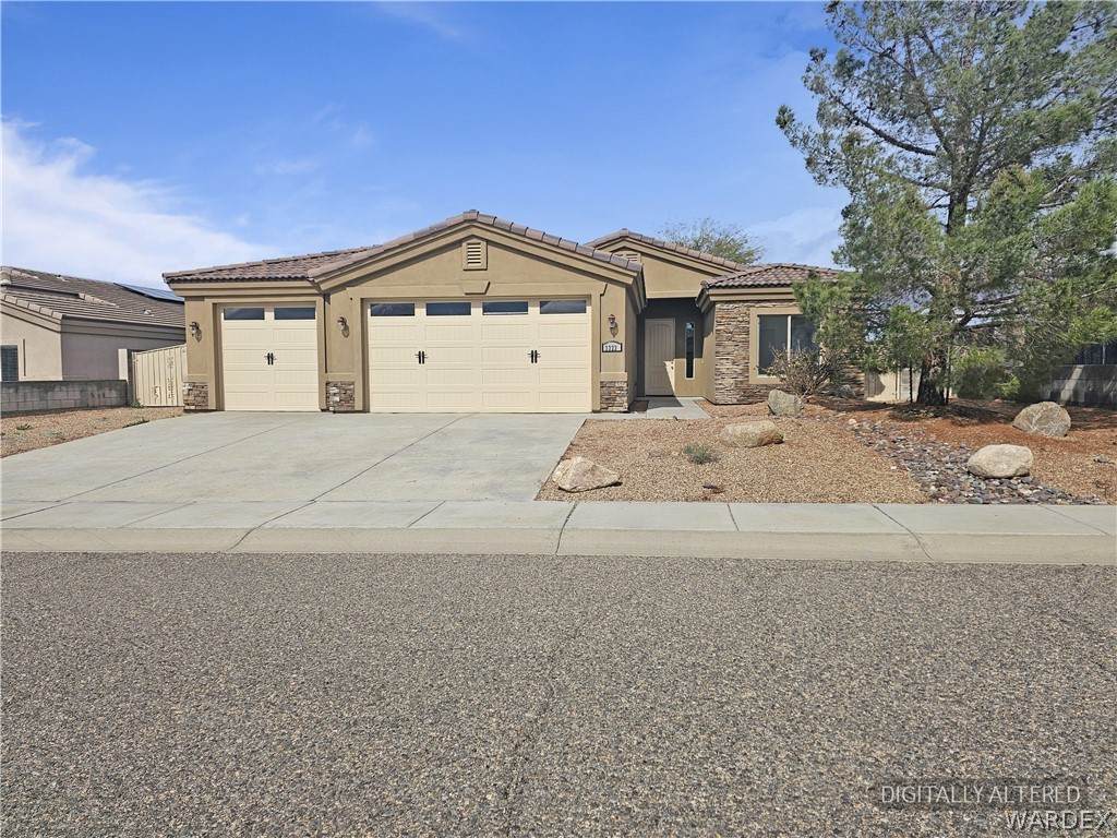3323 Karen Avenue - Photo 1