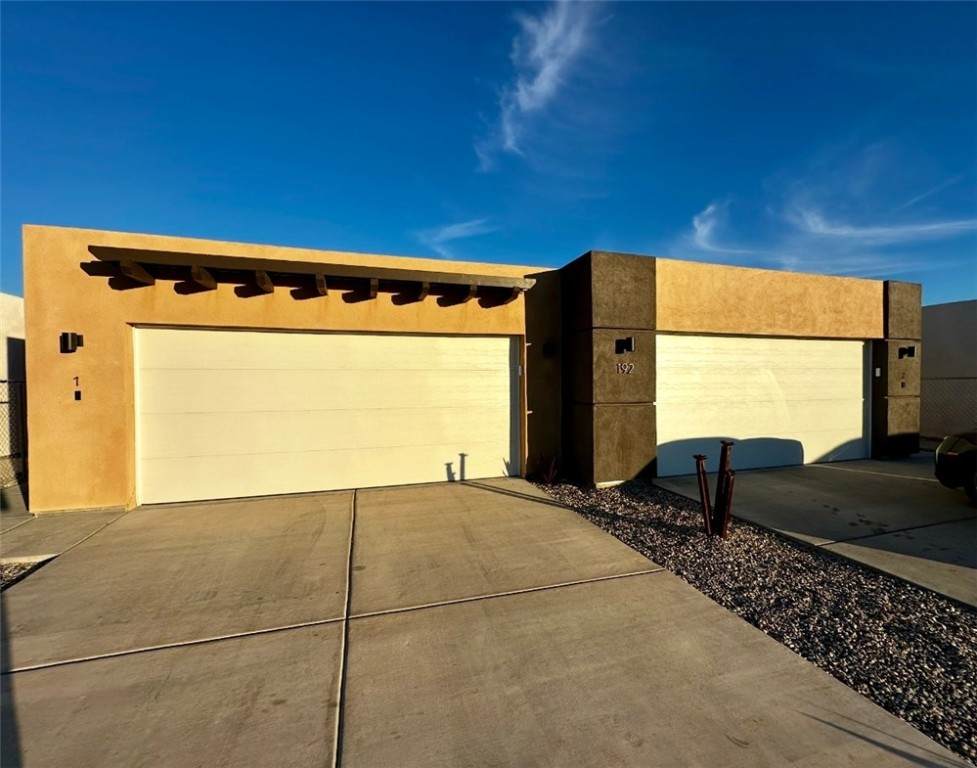 192 Palm Avenue - Photo 1