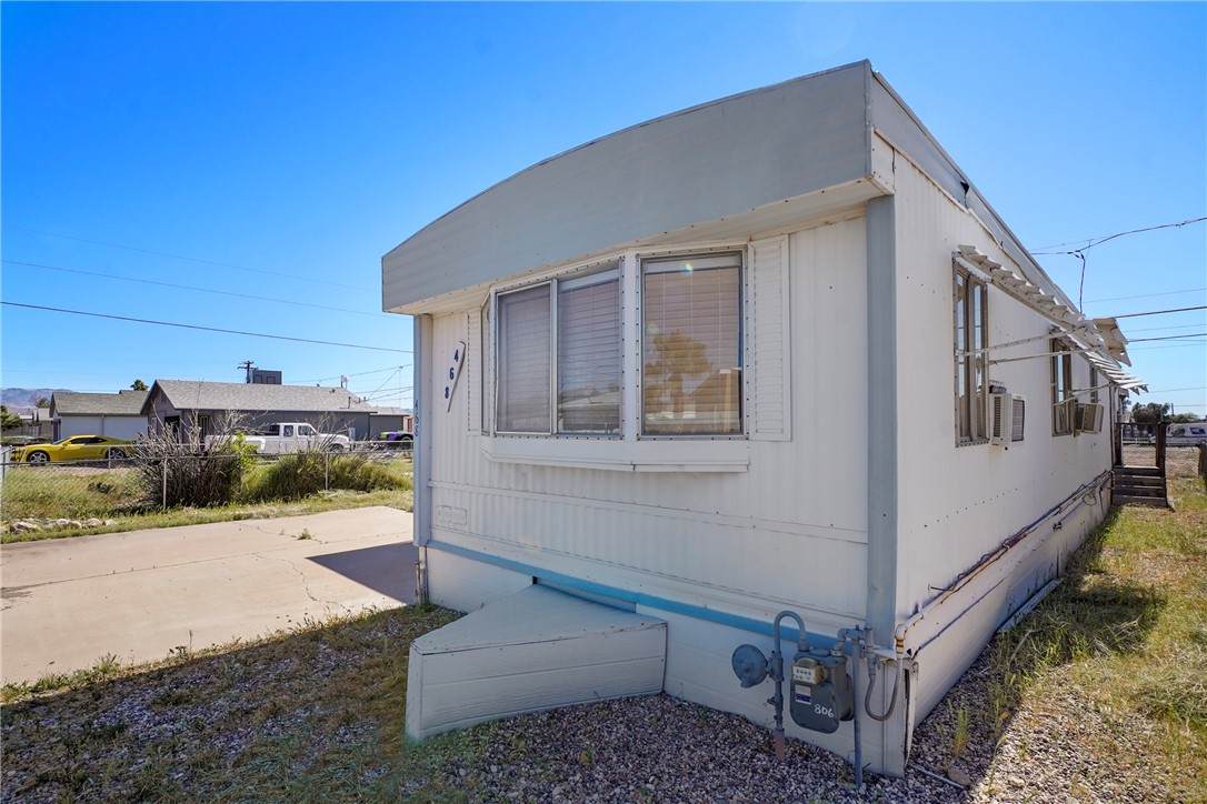 468 Harbor Drive - Photo 1