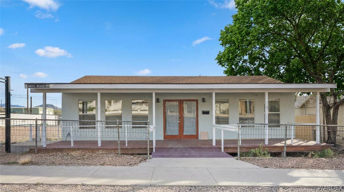 624 Beale Street - Photo 1