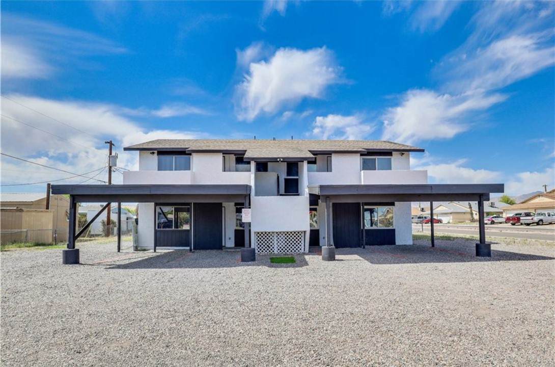 644 Swan Drive - Photo 1