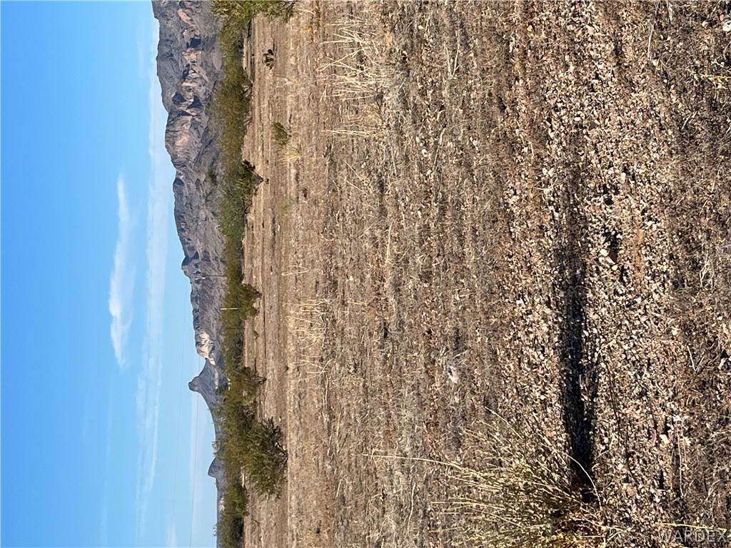 306-53-126 Unkar Drive - Photo 1