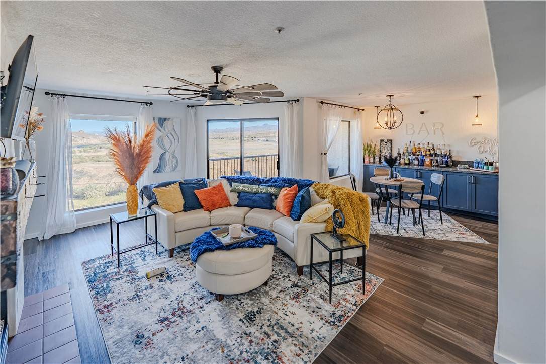 1611 Highway 95 #A202 - Photo 1