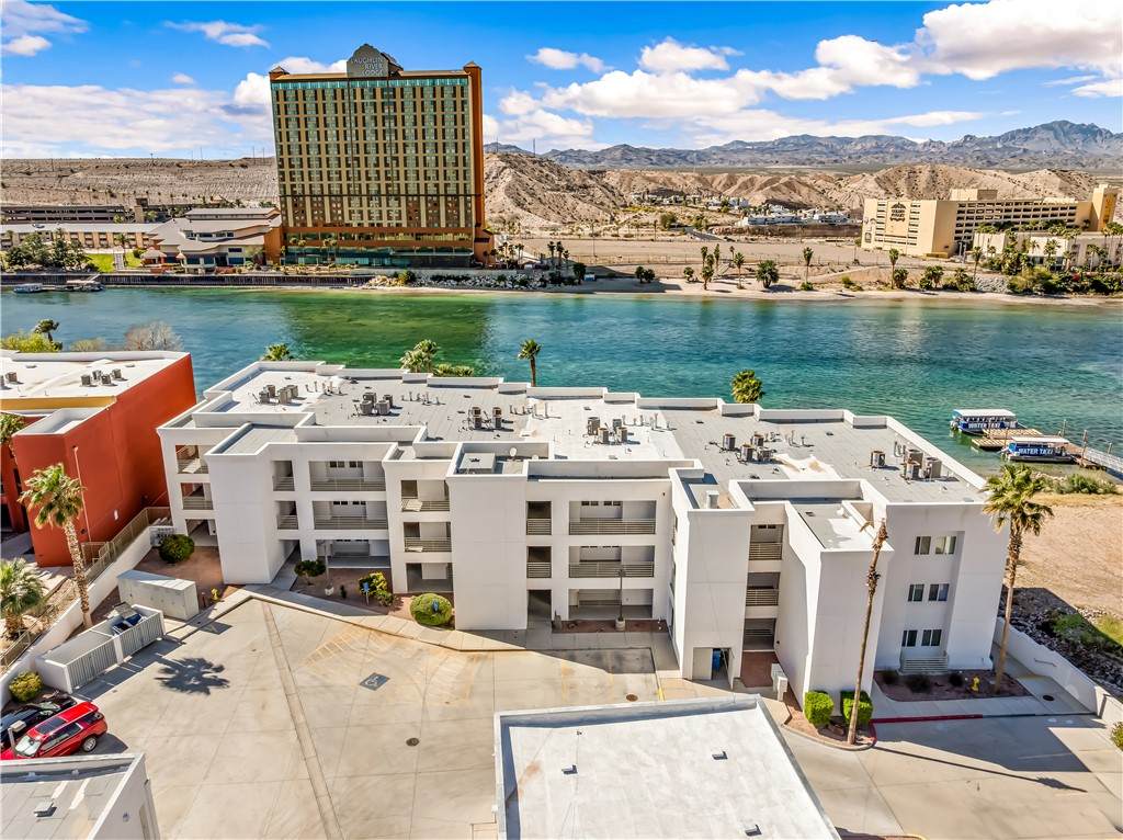 211 Moser Avenue - Photo 1