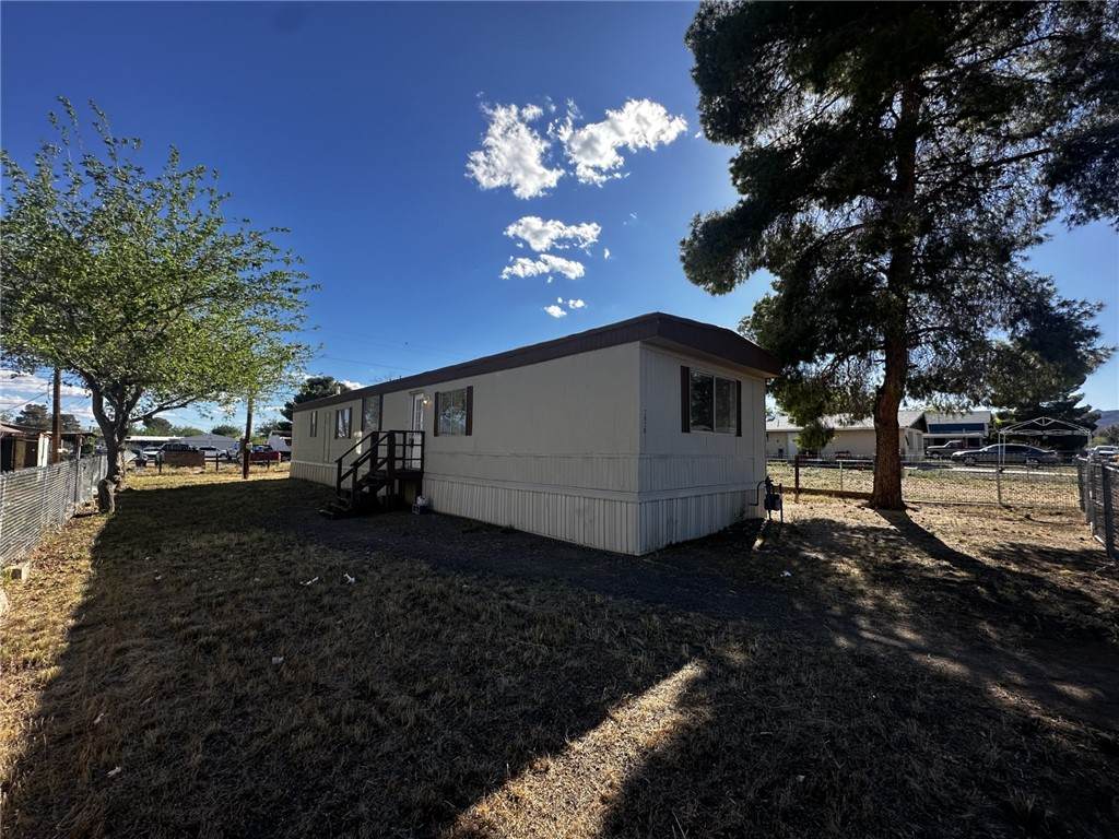 2920 Packard Avenue - Photo 1