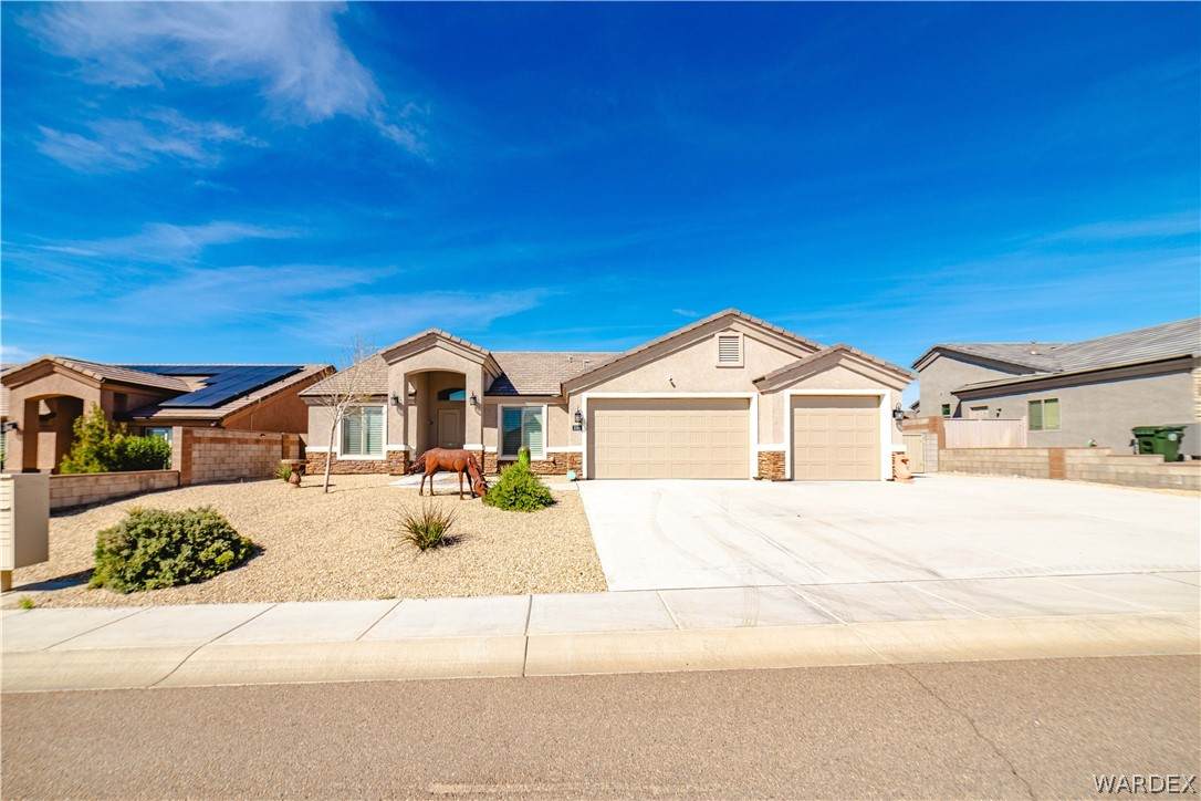 3391 Amanda Avenue - Photo 1