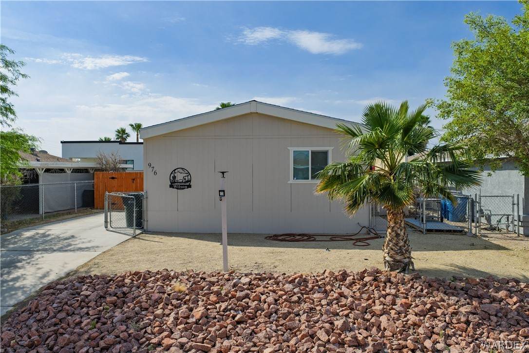 976 Citrus Street - Photo 1