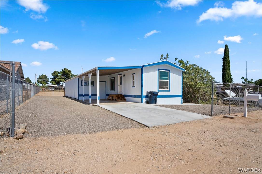 1765 Potter Avenue - Photo 1