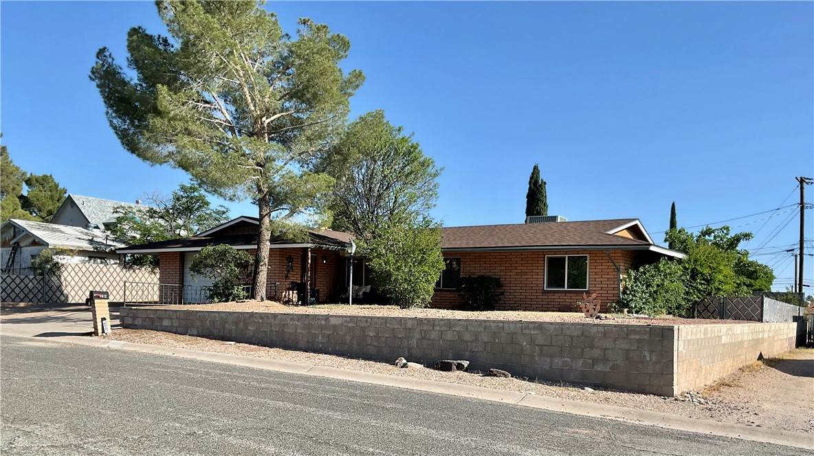 612 Hammon Street - Photo 1