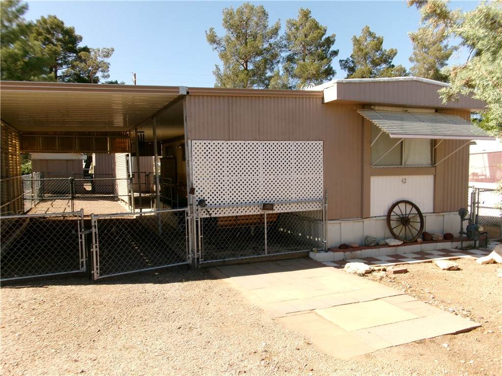 3375 Fairfax - Photo 1