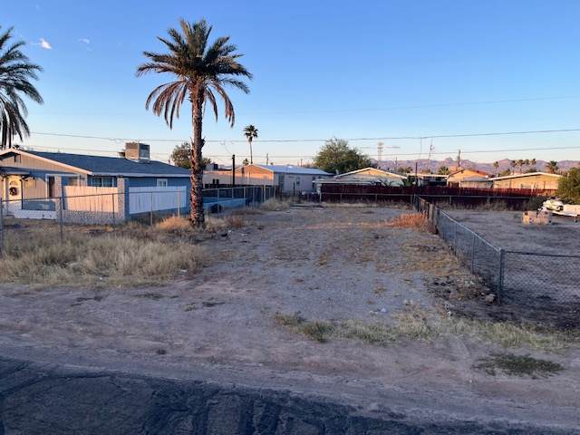 713 River Gardens Drive - Photo 1
