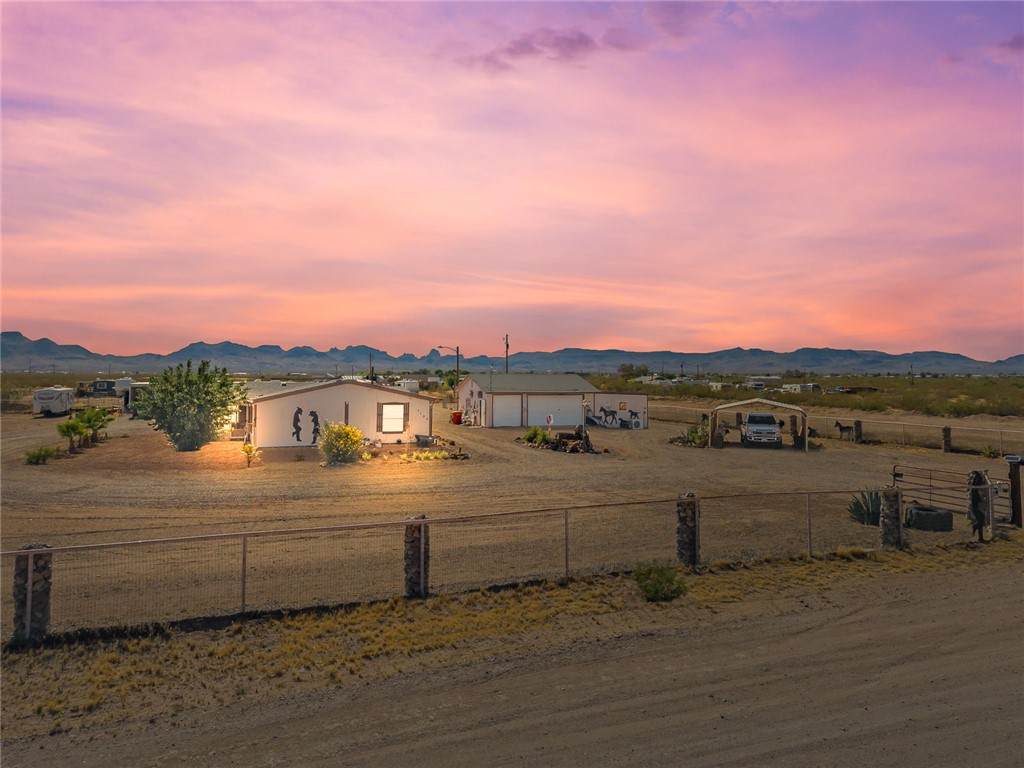 1105 Cibola Road - Photo 1