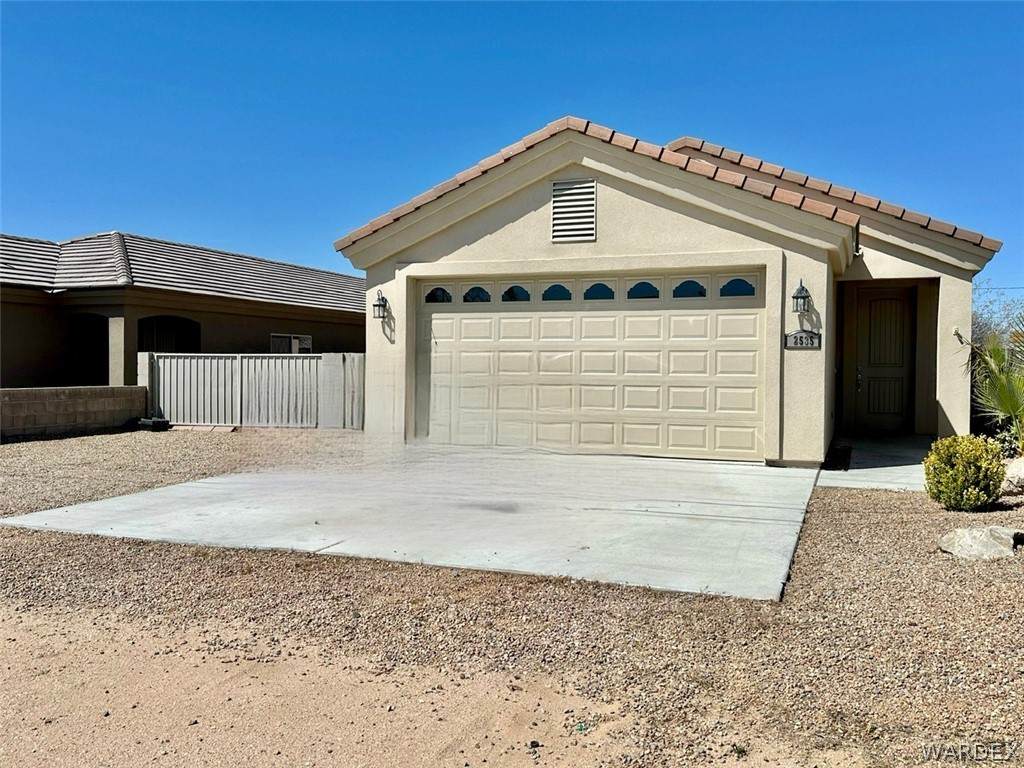 2535 Southern Avenue - Photo 1