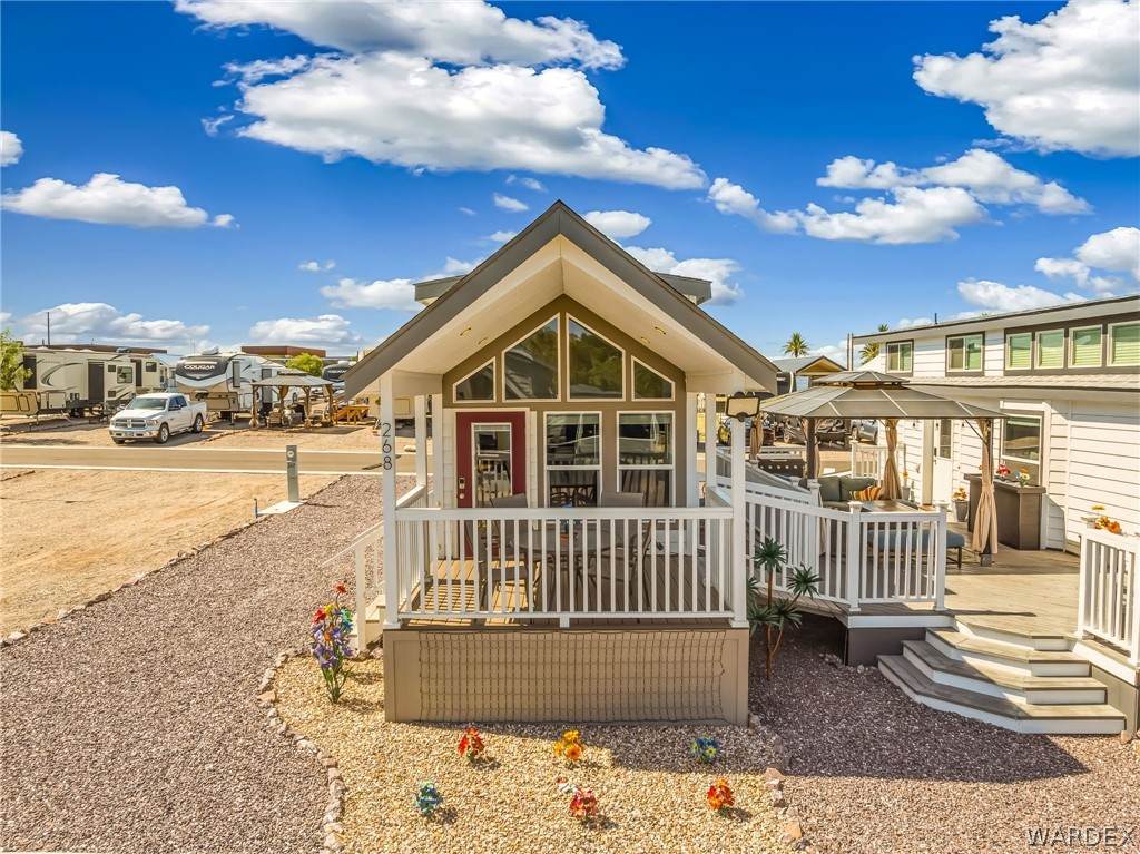 1600 Silver Creek Road - Photo 1