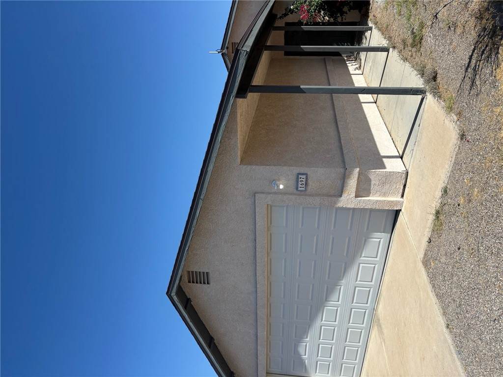 1697 Richardo Avenue - Photo 1