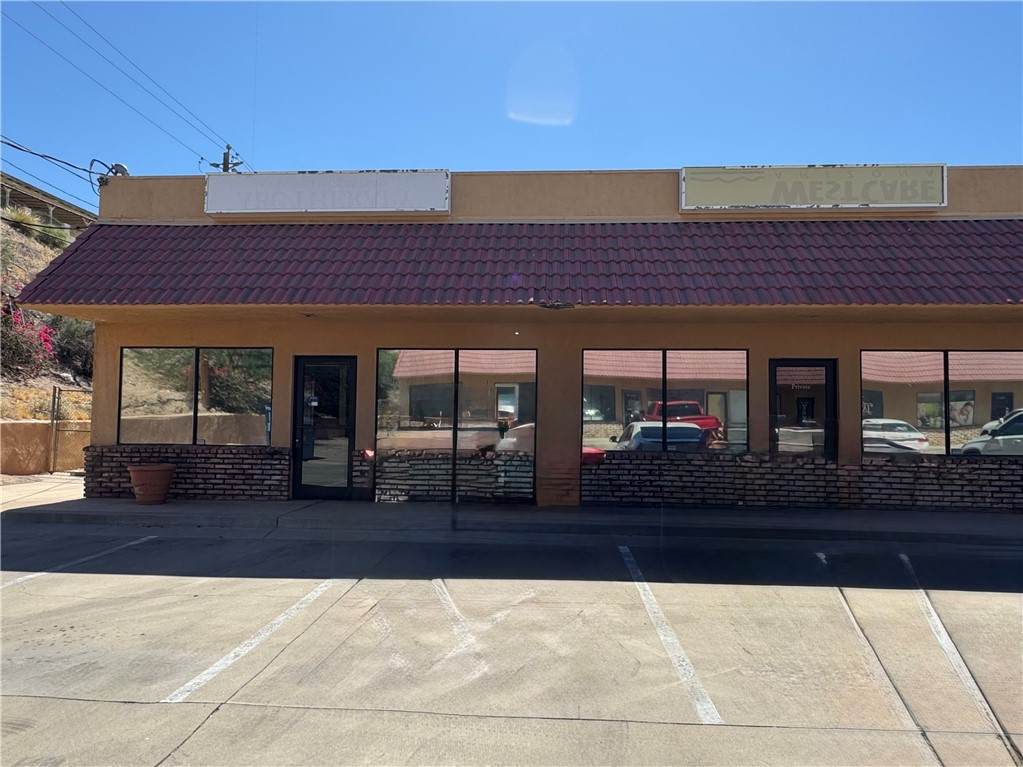 1748 Highway 95 - Photo 1