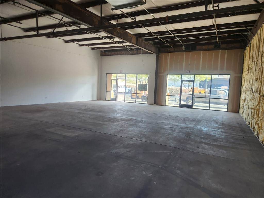 2585 Miracle Mile - Photo 1