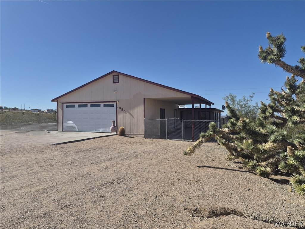 1055 Spencer Drive - Photo 1