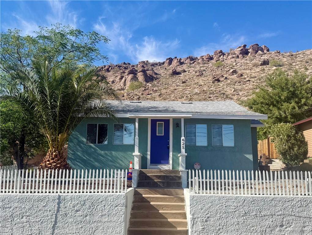 625 Court Street - Photo 1