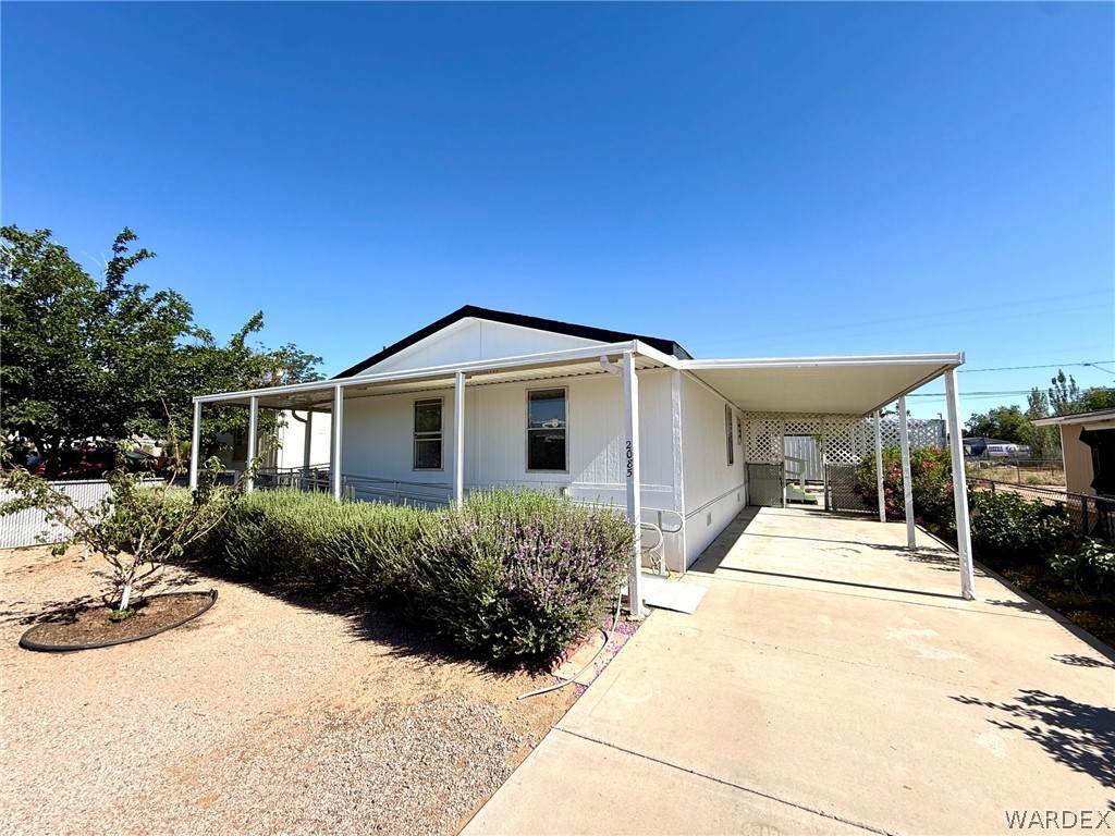 2085 Packard Avenue - Photo 1