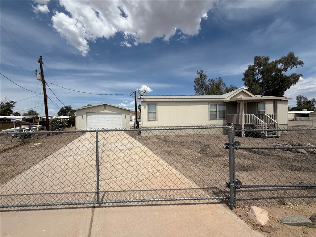 10071 Danny Street - Photo 1