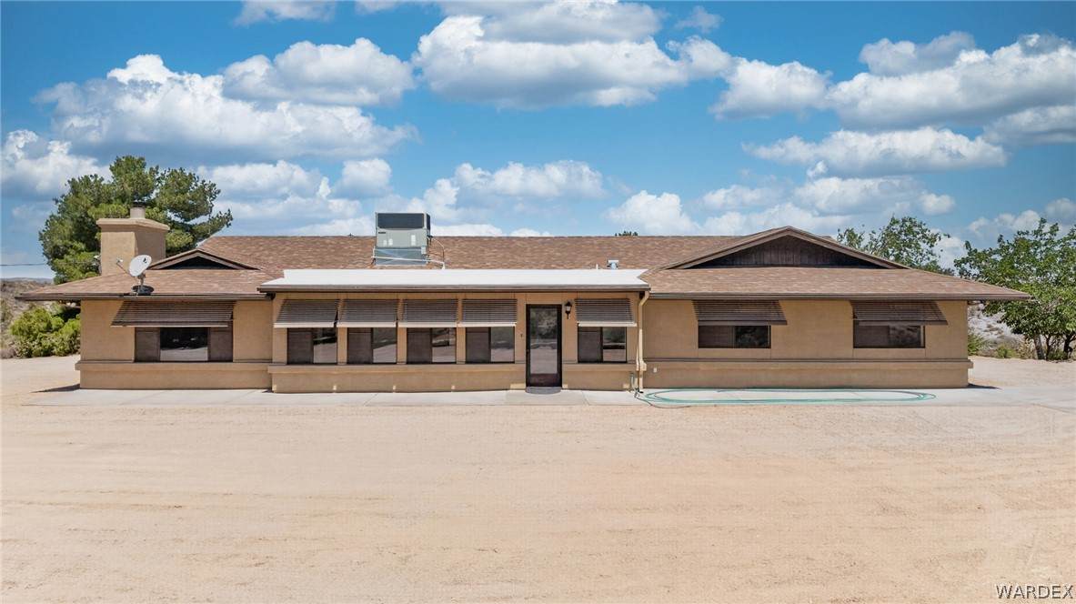 3127 Rosslynn Drive - Photo 1
