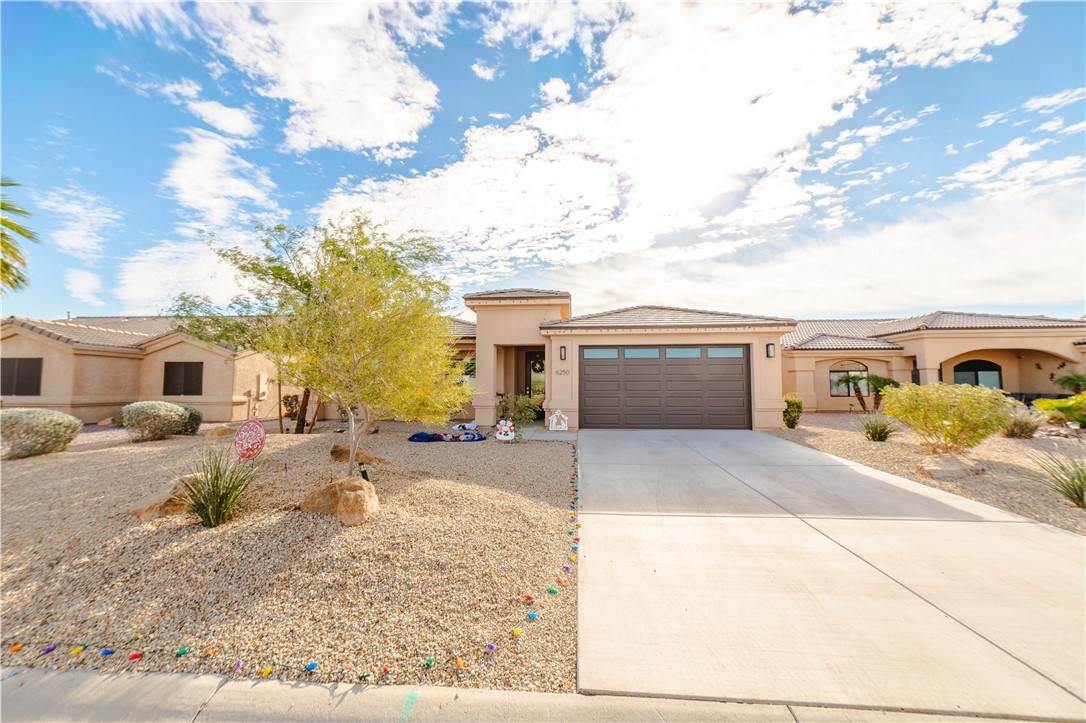6250 Vista Laguna Drive - Photo 1