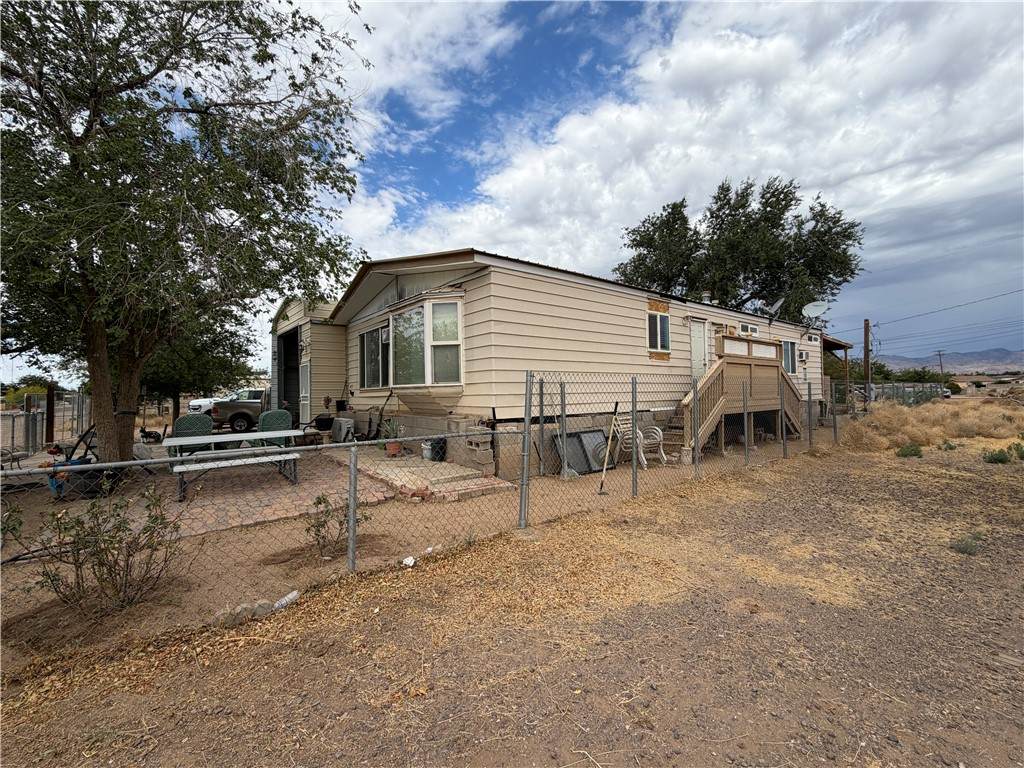 4737 Powell Avenue - Photo 1
