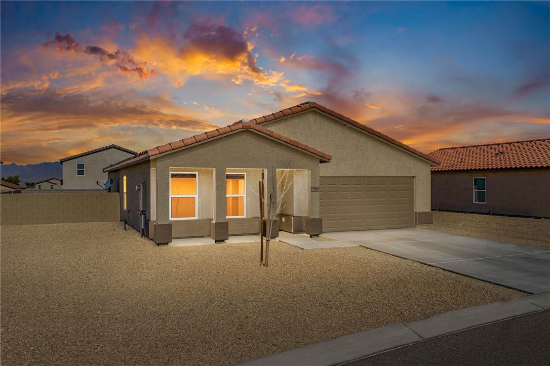 5545 Deer Creek Avenue - Photo 1