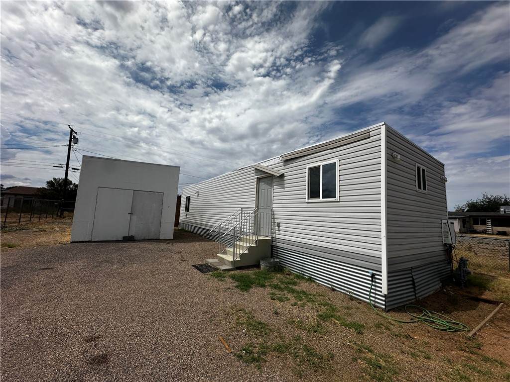 3600 Thompson Avenue - Photo 1