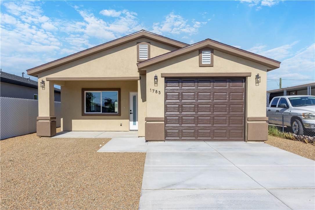 1785 Tejon Dr - Photo 1