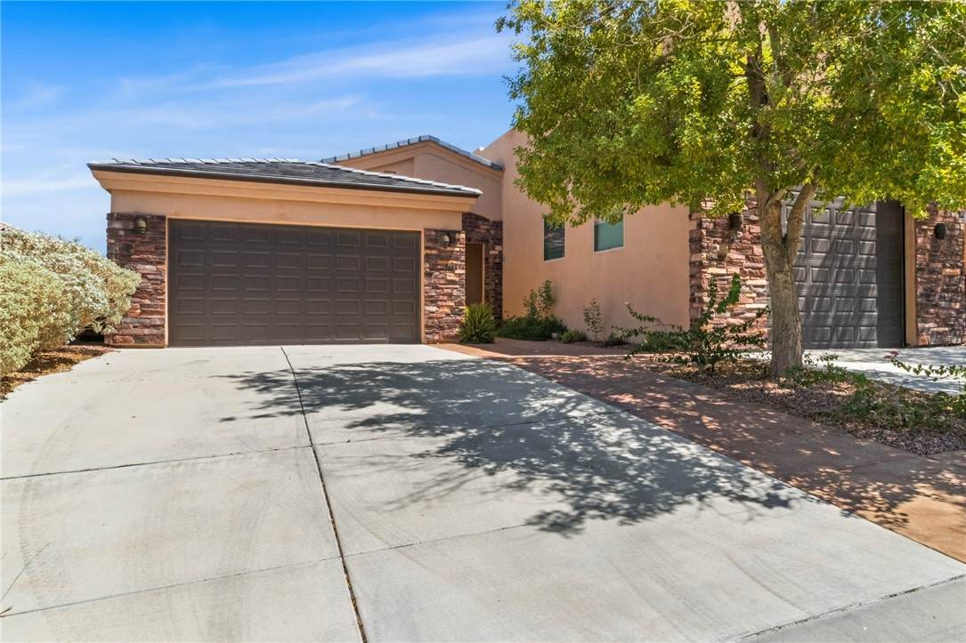 2641 Kingman Drive - Photo 1