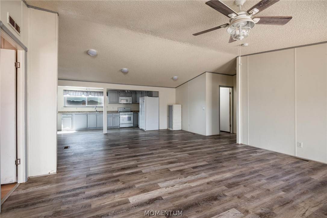 https://bt-photos.global.ssl.fastly.net/wardex/orig_boomver_1_040946-2.jpg