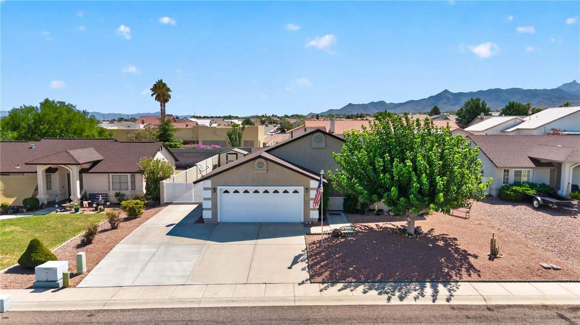 3100 Southern Loop - Photo 1