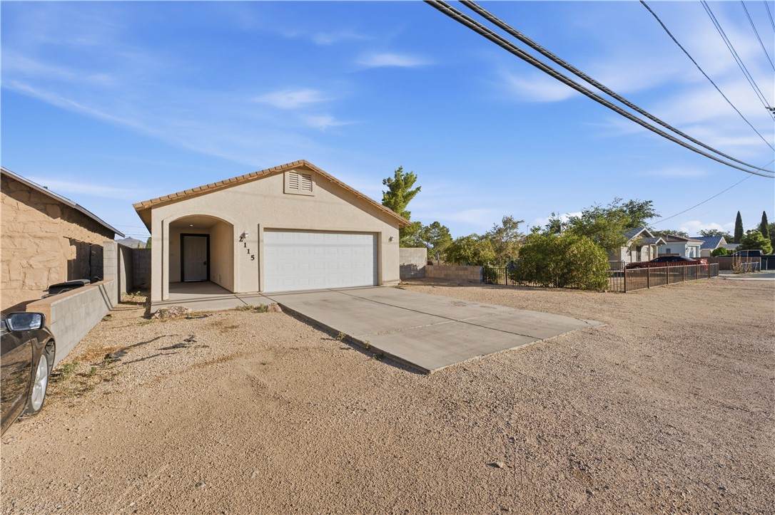 2115 Kingman Avenue - Photo 1