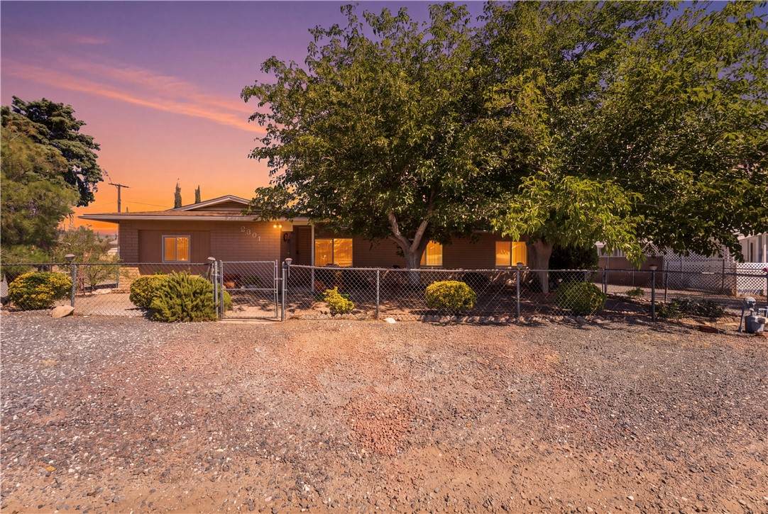 2391 Mcvicar Avenue - Photo 1