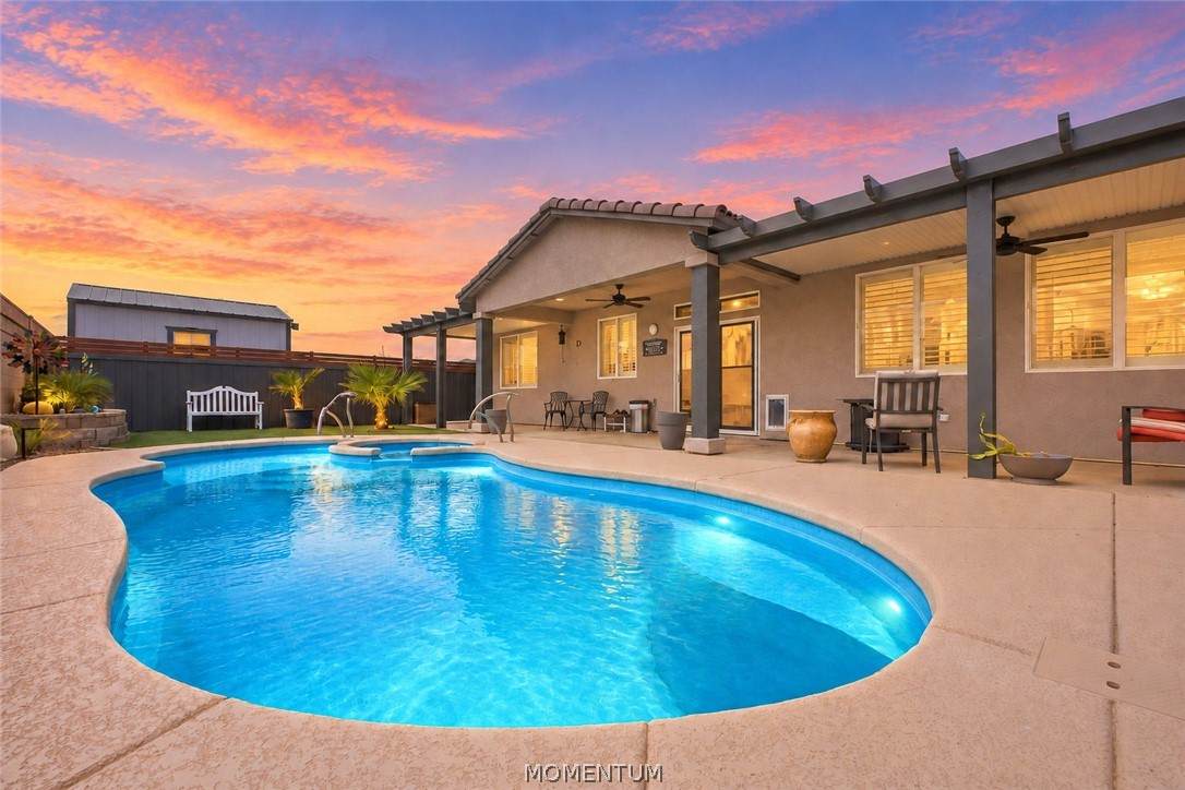 468 Downey Drive - Photo 1