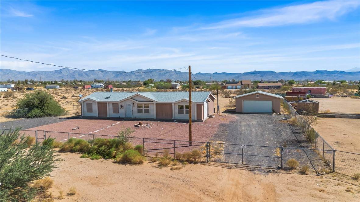 868 Colorado Road - Photo 1