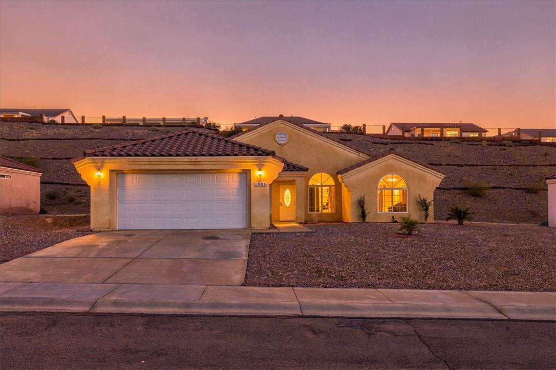 1586 Ilona Drive - Photo 1