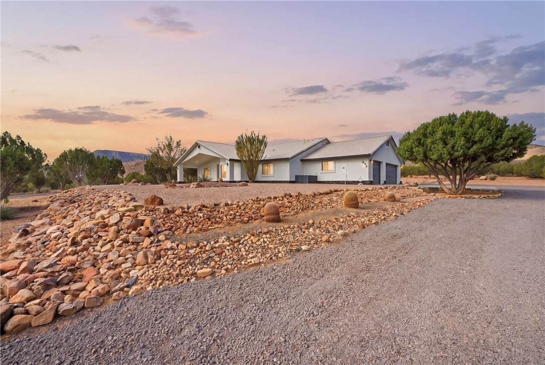 828 Sundown Road - Photo 1
